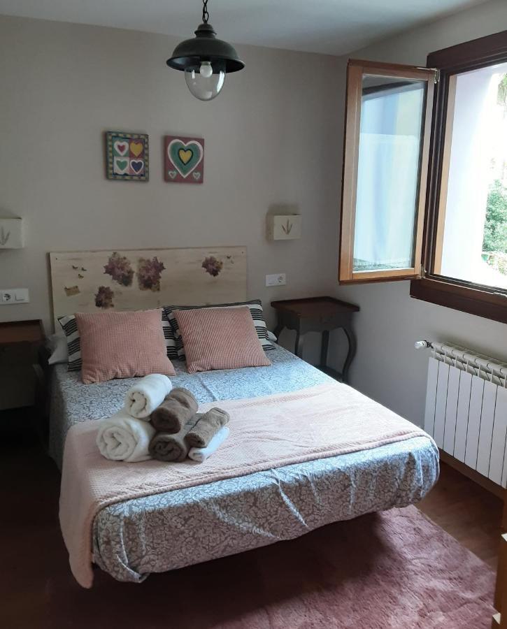 Apartamento Cine Colon 2 Ribadeo Exteriér fotografie